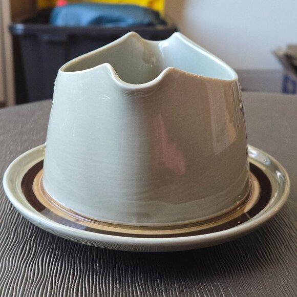 MCM Franciscan Ware Emerald Isle Discovery Gravy Boat With Attached Plate - Picture 2 of 6